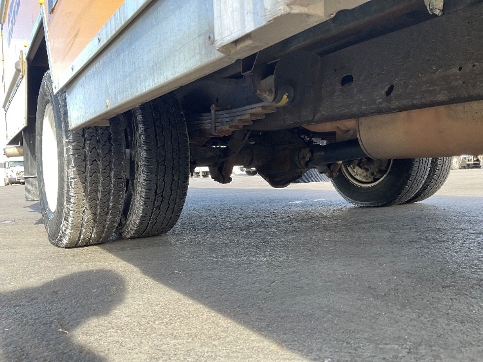 Light Duty Box Truck-Light and Medium Duty Trucks-GMC-2022-Savana G33903-Aurora-CO-13,869\n\t\tmiles-$ 50,250 - Image 14