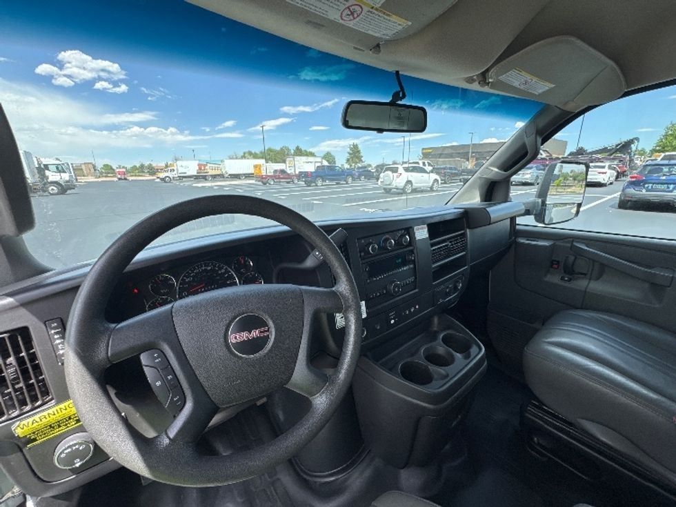 Light Duty Box Truck-Light and Medium Duty Trucks-GMC-2022-Savana G33903-Aurora-CO-63,469\n\t\tmiles-$ 39,500 - Image 18