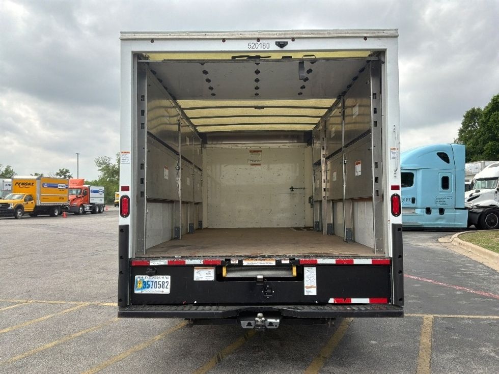 Light Duty Box Truck-Light and Medium Duty Trucks-GMC-2022-Savana G33903-Austin-TX-44,216\n\t\tmiles-$ 40,500 - Image 7