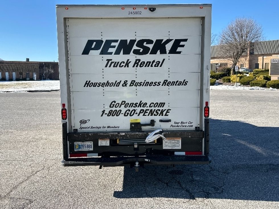 Light Duty Box Truck-Light and Medium Duty Trucks-GMC-2022-Savana G33903-Baltimore-MD-28,212\n\t\tmiles-$ 47,250 - Image 7