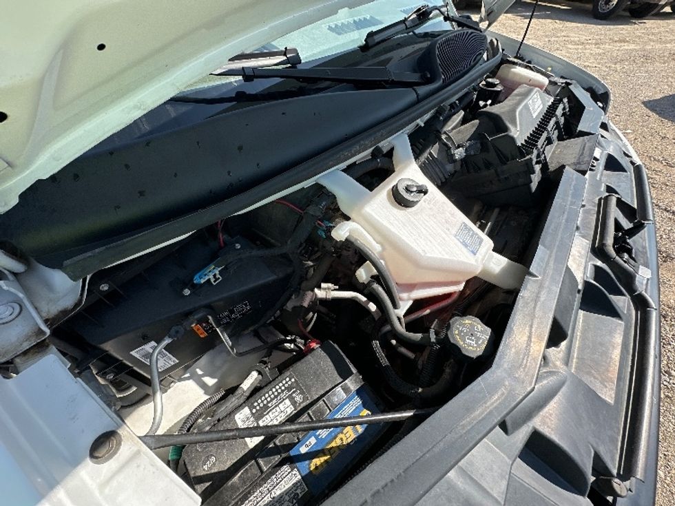 Light Duty Box Truck-Light and Medium Duty Trucks-GMC-2022-Savana G33903-Baltimore-MD-52,542\n\t\tmiles-$ 36,750 - Image 23