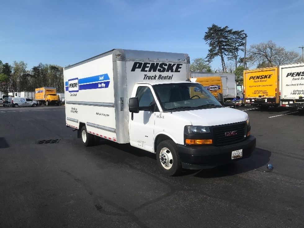 Light Duty Box Truck-Light and Medium Duty Trucks-GMC-2022-Savana G33903-Baltimore-MD-63,509\n\t\tmiles-$ 35,000 - Image 1