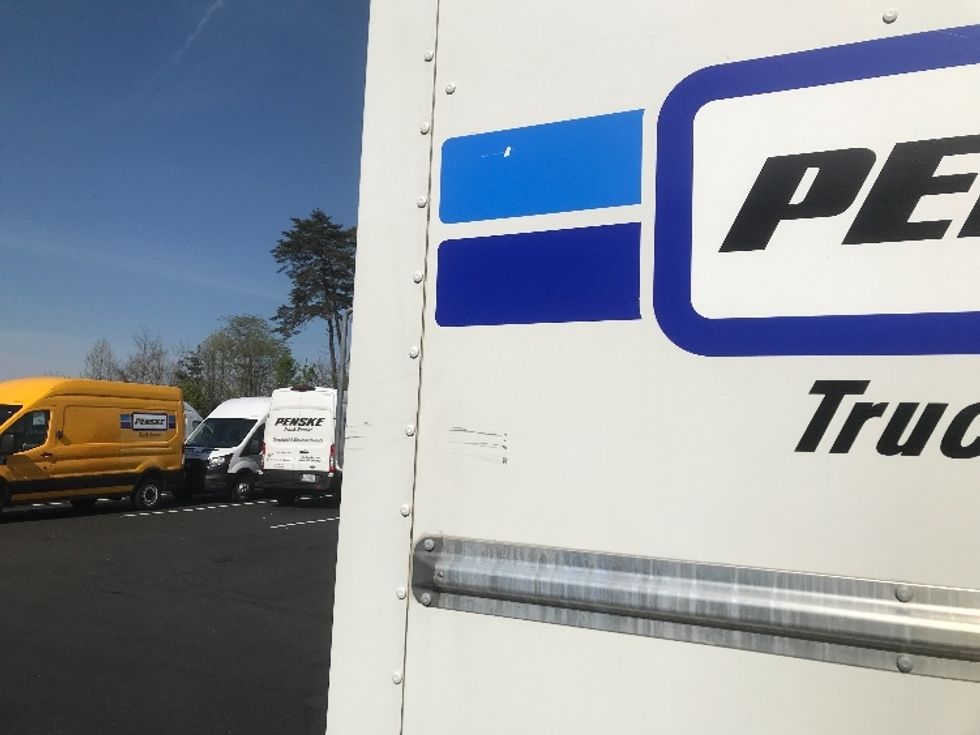 Light Duty Box Truck-Light and Medium Duty Trucks-GMC-2022-Savana G33903-Baltimore-MD-63,509\n\t\tmiles-$ 35,000 - Image 23