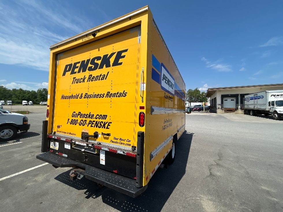 Light Duty Box Truck-Light and Medium Duty Trucks-GMC-2022-Savana G33903-Bangor-ME-69,867\n\t\tmiles-$ 30,000 - Image 10