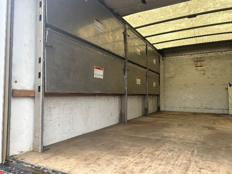 Light Duty Box Truck-Light and Medium Duty Trucks-GMC-2022-Savana G33903-Battle Creek-MI-45,671\n\t\tmiles-$ 43,500 - Image 11