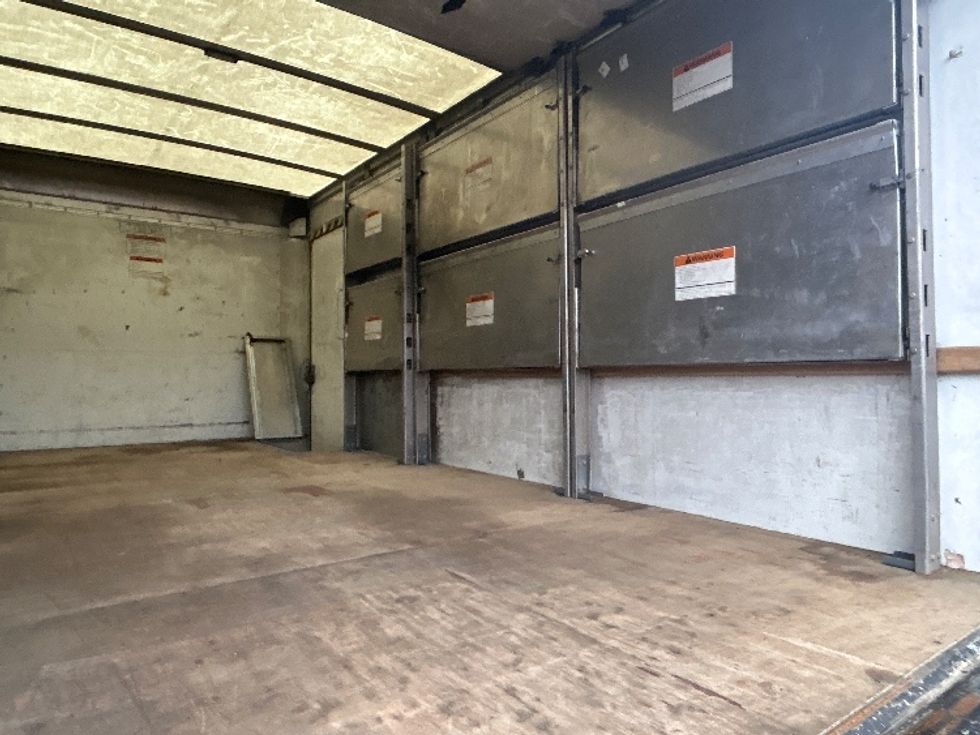 Light Duty Box Truck-Light and Medium Duty Trucks-GMC-2022-Savana G33903-Battle Creek-MI-45,671\n\t\tmiles-$ 43,500 - Image 12