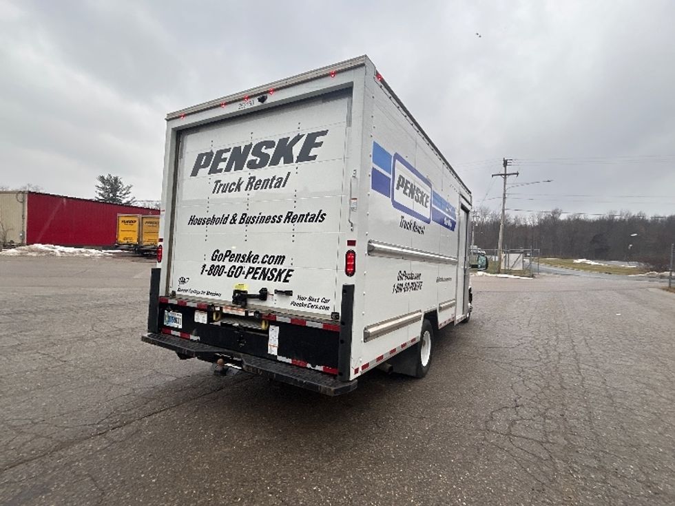 Light Duty Box Truck-Light and Medium Duty Trucks-GMC-2022-Savana G33903-Battle Creek-MI-45,671\n\t\tmiles-$ 43,500 - Image 13