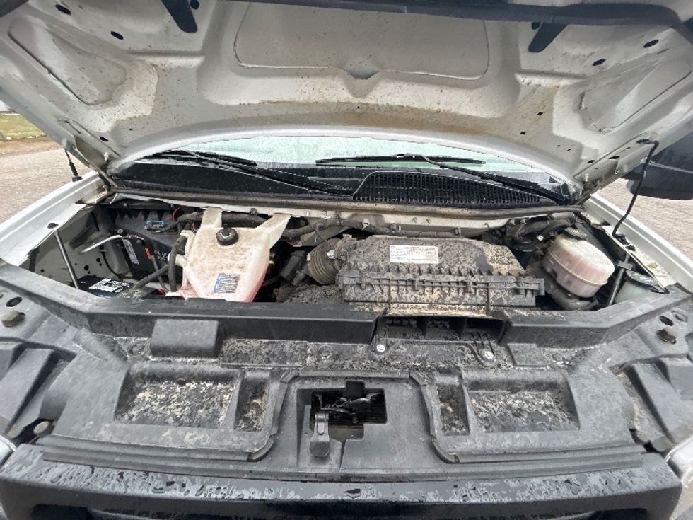 Light Duty Box Truck-Light and Medium Duty Trucks-GMC-2022-Savana G33903-Battle Creek-MI-45,671\n\t\tmiles-$ 43,500 - Image 25