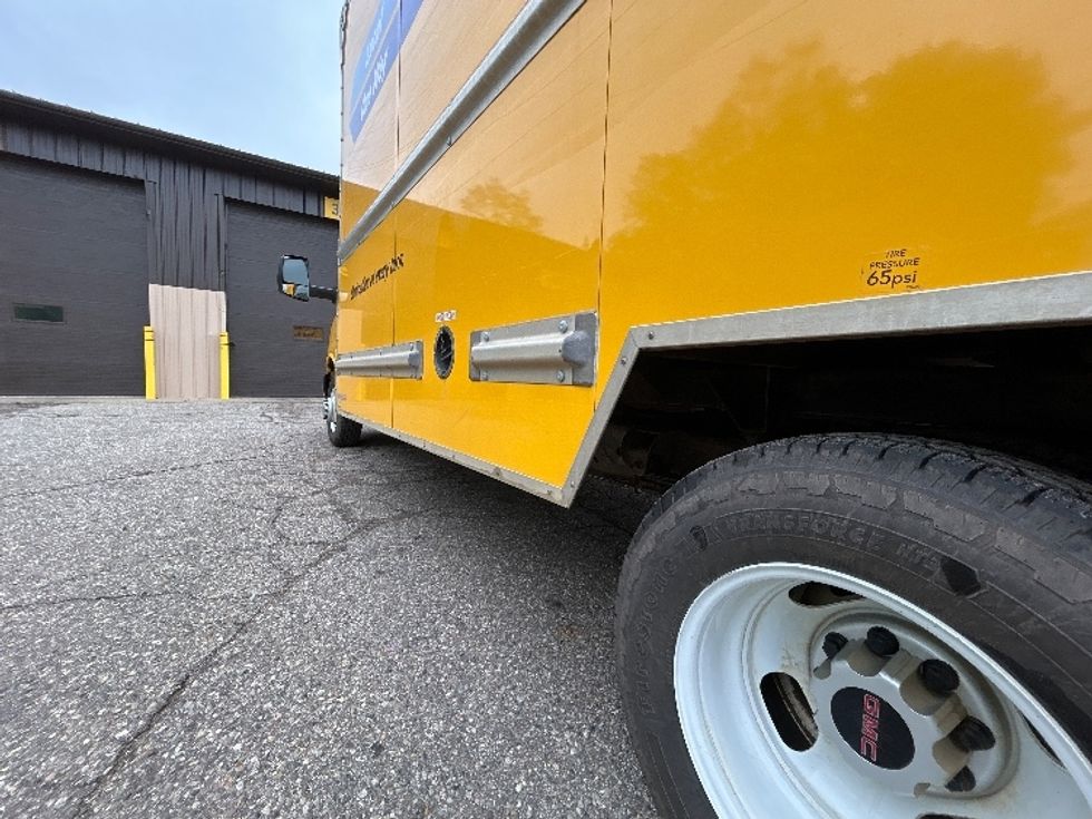 Light Duty Box Truck-Light and Medium Duty Trucks-GMC-2022-Savana G33903-Battle Creek-MI-56,229\n\t\tmiles-$ 34,500 - Image 5