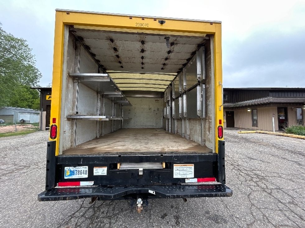 Light Duty Box Truck-Light and Medium Duty Trucks-GMC-2022-Savana G33903-Battle Creek-MI-56,229\n\t\tmiles-$ 34,500 - Image 8