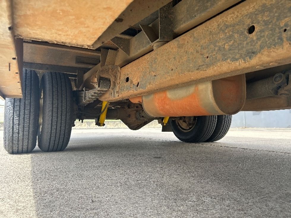 Light Duty Box Truck-Light and Medium Duty Trucks-GMC-2022-Savana G33903-Beaumont-TX-88,942\n\t\tmiles-$ 33,750 - Image 13