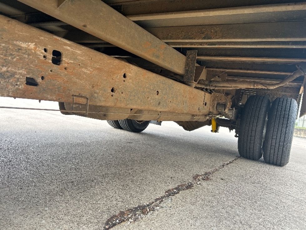 Light Duty Box Truck-Light and Medium Duty Trucks-GMC-2022-Savana G33903-Beaumont-TX-88,942\n\t\tmiles-$ 33,750 - Image 5