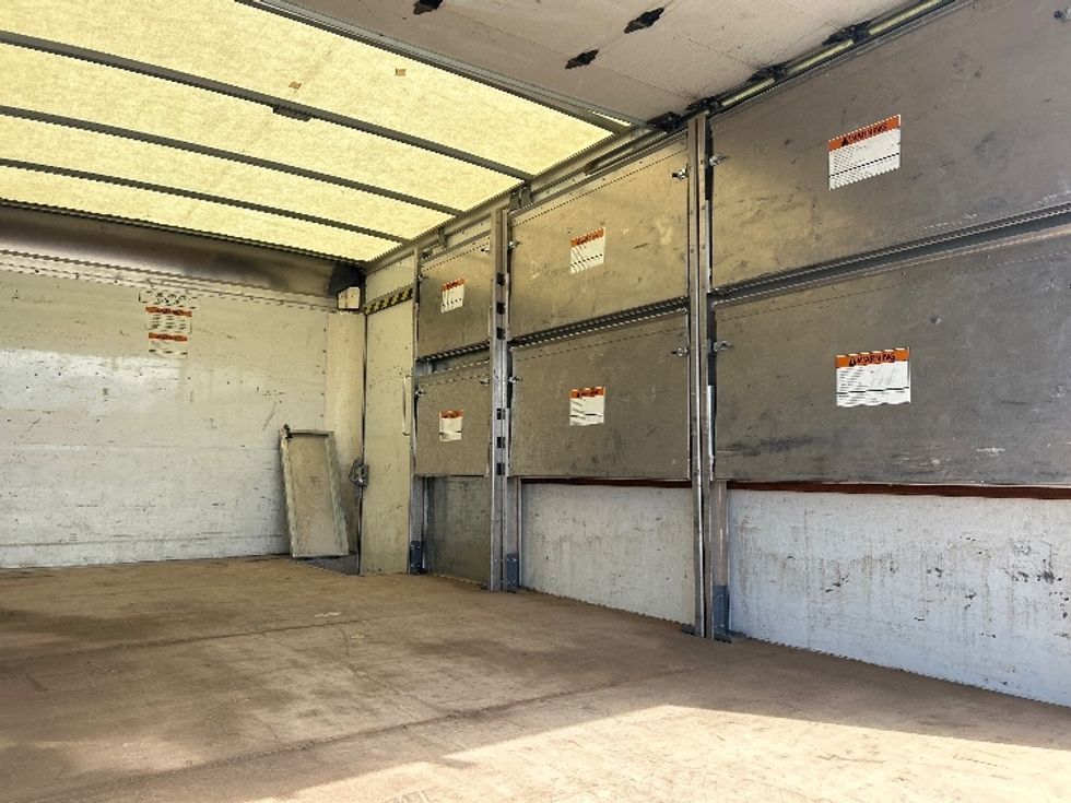 Light Duty Box Truck-Light and Medium Duty Trucks-GMC-2022-Savana G33903-Beaumont-TX-90,461\n\t\tmiles-$ 35,000 - Image 11