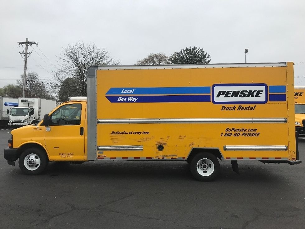 Light Duty Box Truck-Light and Medium Duty Trucks-GMC-2022-Savana G33903-Bensalem-PA-96,369\n\t\tmiles-$ 29,000 - Image 4