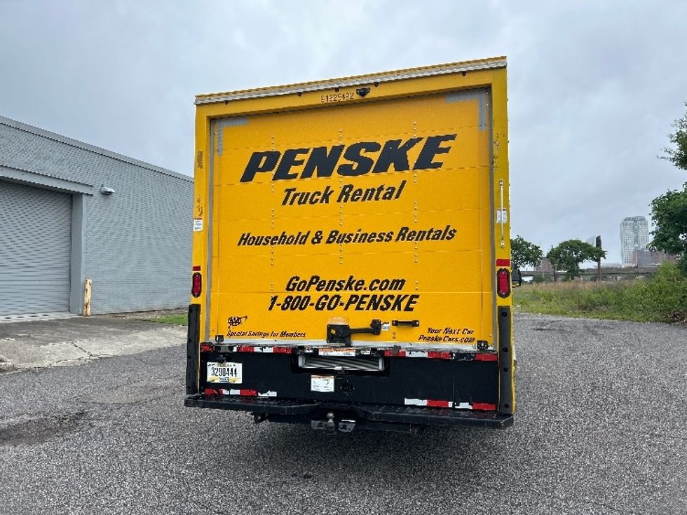 Light Duty Box Truck-Light and Medium Duty Trucks-GMC-2022-Savana G33903-Birmingham-AL-123,891\n\t\tmiles-$ 24,750 - Image 6