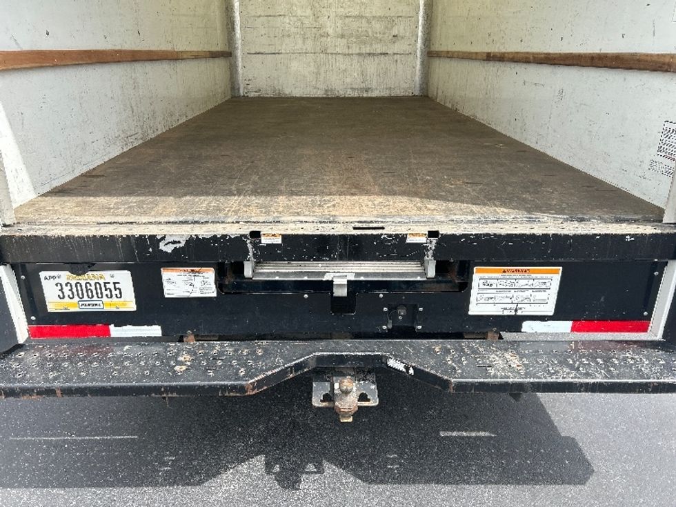 Light Duty Box Truck-Light and Medium Duty Trucks-GMC-2022-Savana G33903-Boise-ID-101,061\n\t\tmiles-$ 30,750 - Image 10