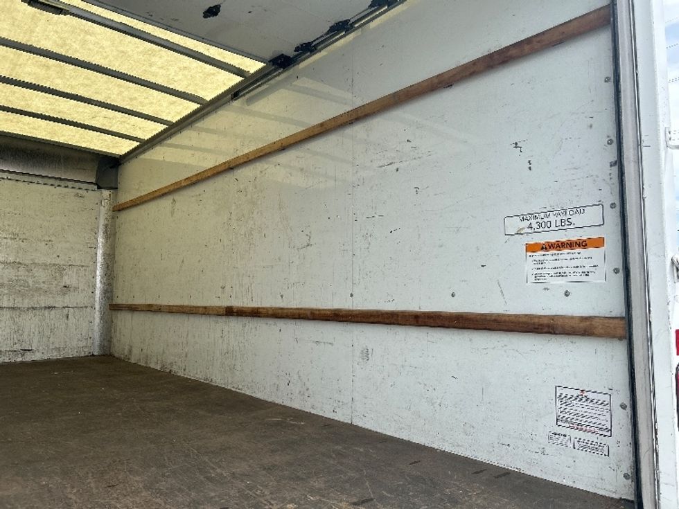 Light Duty Box Truck-Light and Medium Duty Trucks-GMC-2022-Savana G33903-Boise-ID-101,061\n\t\tmiles-$ 30,750 - Image 12