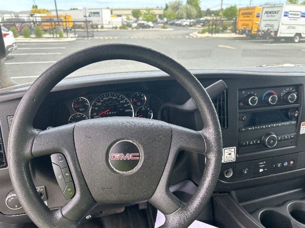 Light Duty Box Truck-Light and Medium Duty Trucks-GMC-2022-Savana G33903-Boise-ID-101,061\n\t\tmiles-$ 30,750 - Image 18