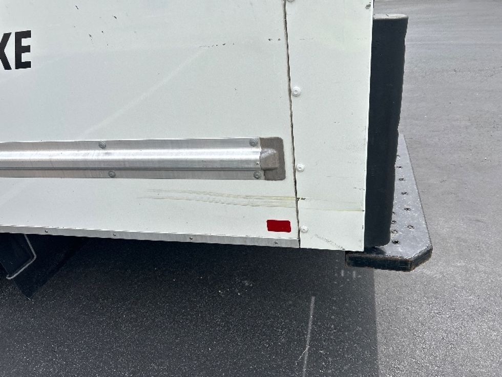 Light Duty Box Truck-Light and Medium Duty Trucks-GMC-2022-Savana G33903-Boise-ID-101,061\n\t\tmiles-$ 30,750 - Image 26