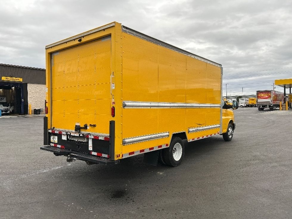 Light Duty Box Truck-Light and Medium Duty Trucks-GMC-2022-Savana G33903-Boise-ID-108,361\n\t\tmiles-$ 28,500 - Image 13