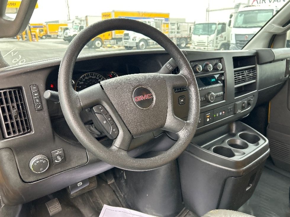 Light Duty Box Truck-Light and Medium Duty Trucks-GMC-2022-Savana G33903-Boise-ID-108,361\n\t\tmiles-$ 28,500 - Image 17