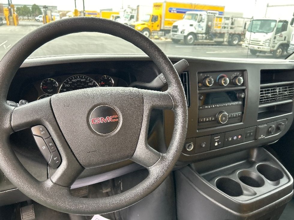 Light Duty Box Truck-Light and Medium Duty Trucks-GMC-2022-Savana G33903-Boise-ID-108,361\n\t\tmiles-$ 28,500 - Image 18