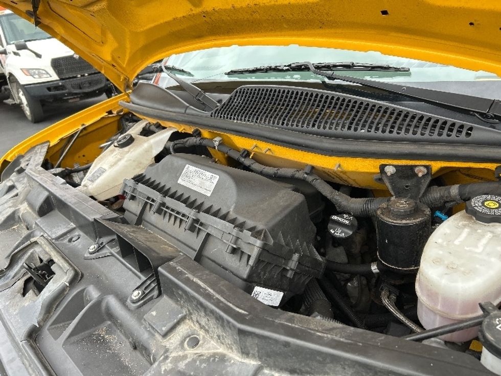 Light Duty Box Truck-Light and Medium Duty Trucks-GMC-2022-Savana G33903-Boise-ID-108,361\n\t\tmiles-$ 28,500 - Image 24