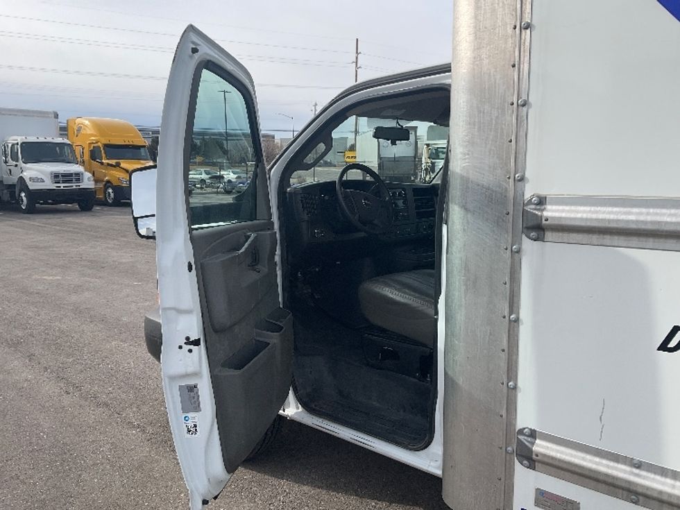 Light Duty Box Truck-Light and Medium Duty Trucks-GMC-2022-Savana G33903-Boise-ID-48,294\n\t\tmiles-$ 48,000 - Image 16