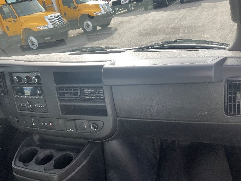 Light Duty Box Truck-Light and Medium Duty Trucks-GMC-2022-Savana G33903-Boise-ID-48,294\n\t\tmiles-$ 48,000 - Image 21