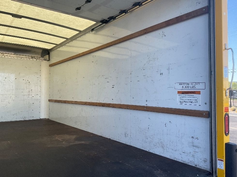 Light Duty Box Truck-Light and Medium Duty Trucks-GMC-2022-Savana G33903-Boise-ID-93,379\n\t\tmiles-$ 28,250 - Image 11