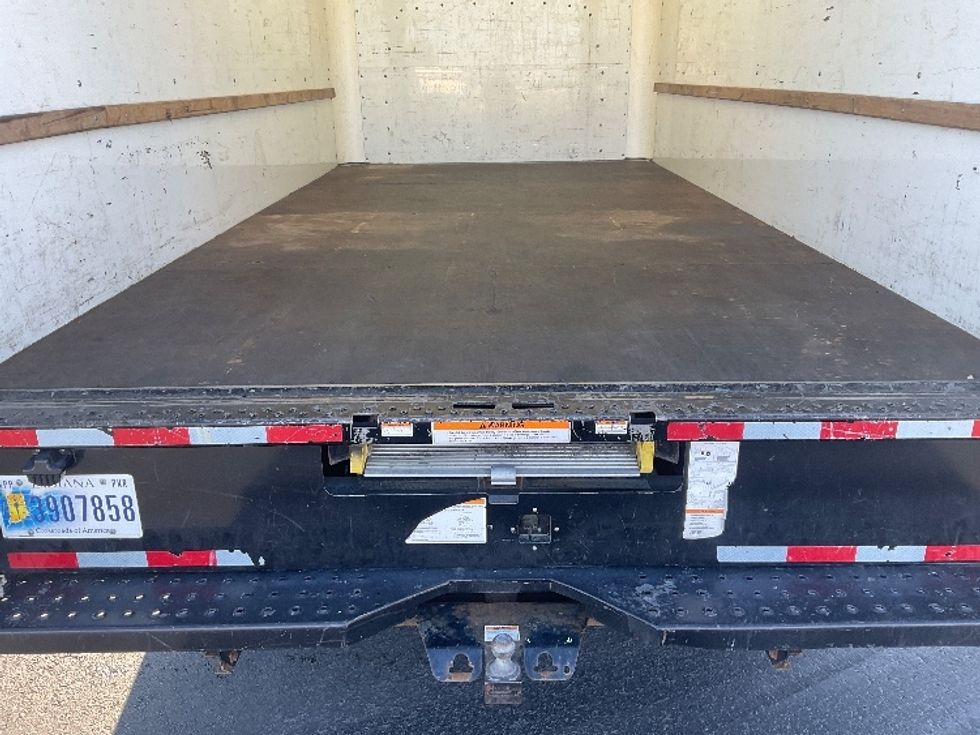 Light Duty Box Truck-Light and Medium Duty Trucks-GMC-2022-Savana G33903-Boise-ID-93,379\n\t\tmiles-$ 28,250 - Image 9
