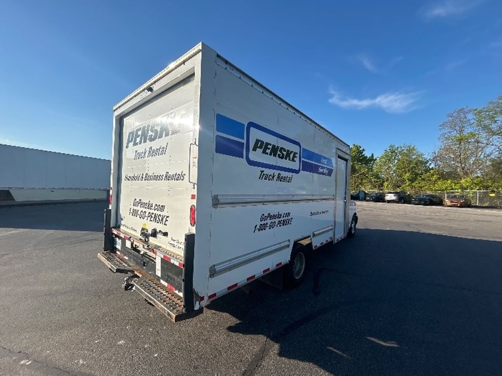 Light Duty Box Truck-Light and Medium Duty Trucks-GMC-2022-Savana G33903-Brook Park-OH-61,373\n\t\tmiles-$ 36,500 - Image 13