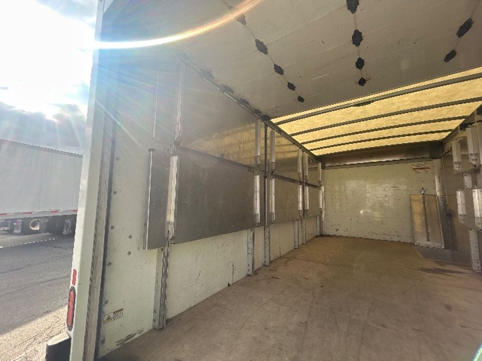Light Duty Box Truck-Light and Medium Duty Trucks-GMC-2022-Savana G33903-Brook Park-OH-62,132\n\t\tmiles-$ 38,500 - Image 11