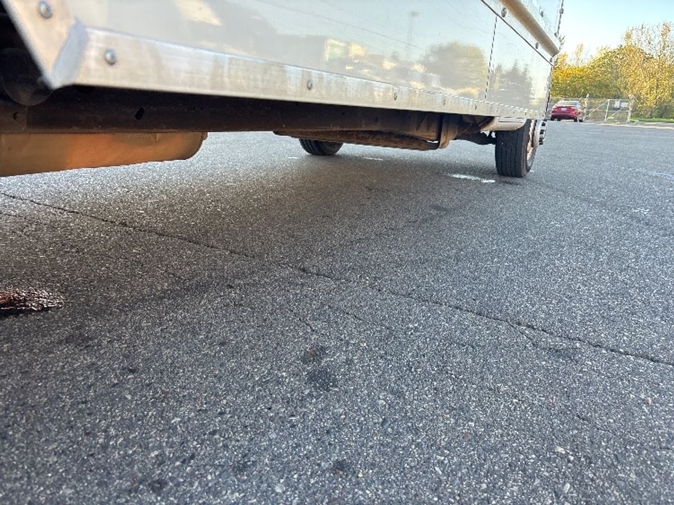 Light Duty Box Truck-Light and Medium Duty Trucks-GMC-2022-Savana G33903-Brooklyn Park-MN-127,058\n\t\tmiles-$ 27,250 - Image 14
