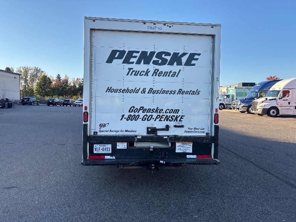 Light Duty Box Truck-Light and Medium Duty Trucks-GMC-2022-Savana G33903-Brooklyn Park-MN-127,058\n\t\tmiles-$ 27,250 - Image 7