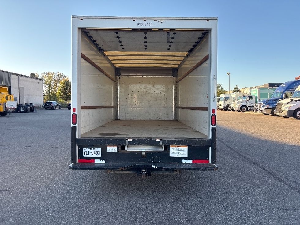 Light Duty Box Truck-Light and Medium Duty Trucks-GMC-2022-Savana G33903-Brooklyn Park-MN-127,058\n\t\tmiles-$ 27,250 - Image 8