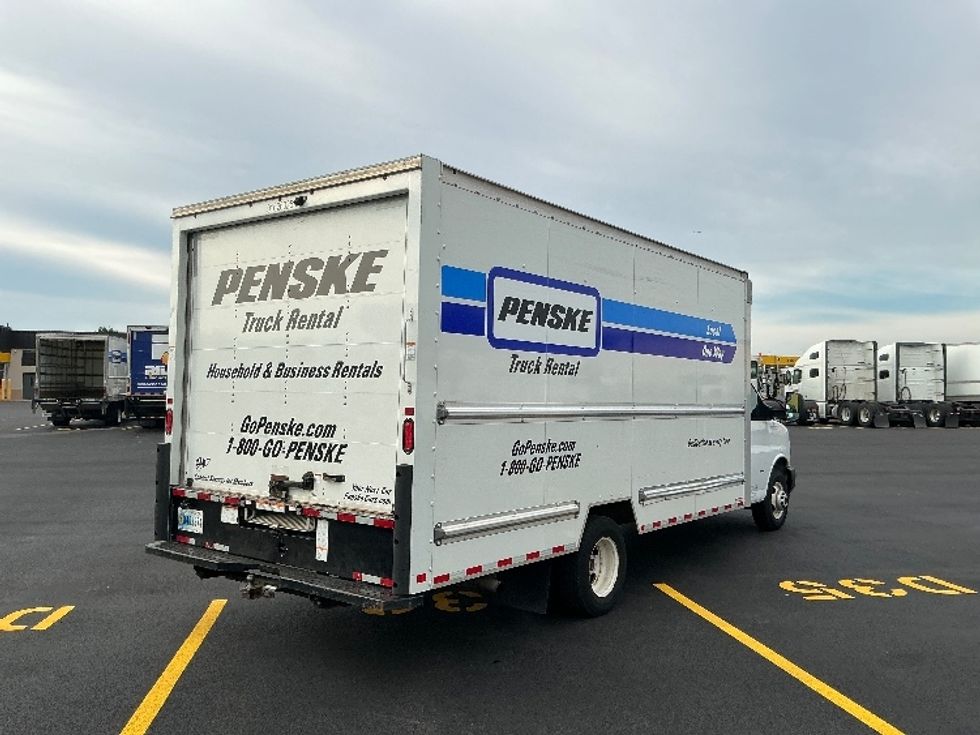Light Duty Box Truck-Light and Medium Duty Trucks-GMC-2022-Savana G33903-Brooklyn Park-MN-128,173\n\t\tmiles-$ 26,750 - Image 13