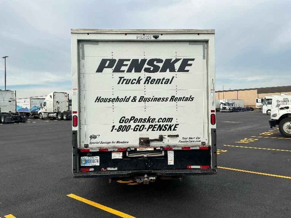 Light Duty Box Truck-Light and Medium Duty Trucks-GMC-2022-Savana G33903-Brooklyn Park-MN-128,173\n\t\tmiles-$ 26,750 - Image 7
