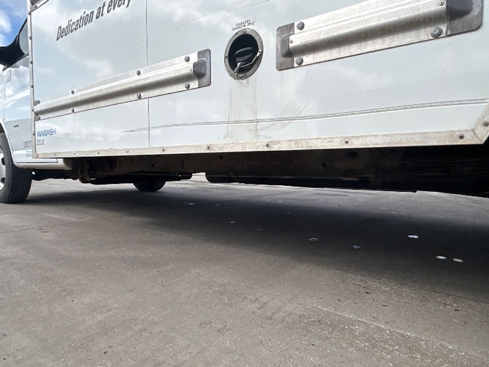 Light Duty Box Truck-Light and Medium Duty Trucks-GMC-2022-Savana G33903-Brooklyn Park-MN-39,107\n\t\tmiles-$ 42,000 - Image 5