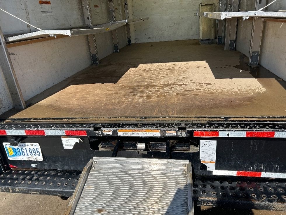 Light Duty Box Truck-Light and Medium Duty Trucks-GMC-2022-Savana G33903-Brooklyn Park-MN-43,492\n\t\tmiles-$ 42,750 - Image 10