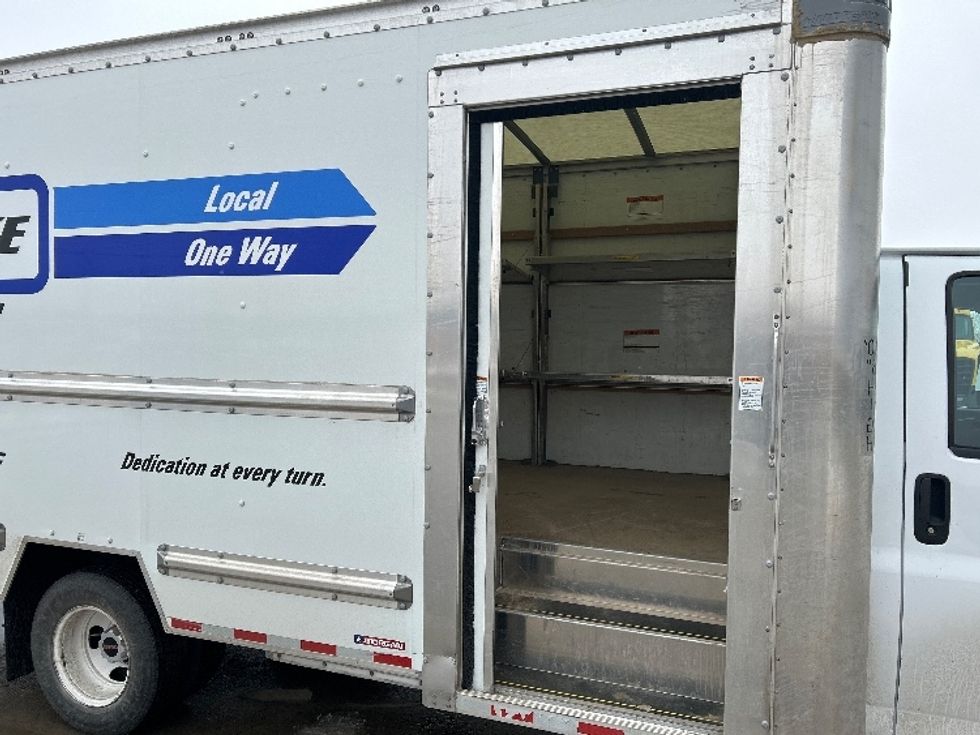 Light Duty Box Truck-Light and Medium Duty Trucks-GMC-2022-Savana G33903-Brooklyn Park-MN-43,492\n\t\tmiles-$ 42,750 - Image 25