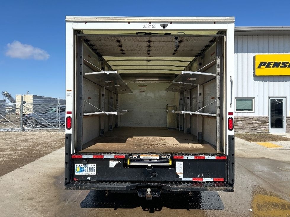 Light Duty Box Truck-Light and Medium Duty Trucks-GMC-2022-Savana G33903-Brooklyn Park-MN-43,492\n\t\tmiles-$ 42,750 - Image 8