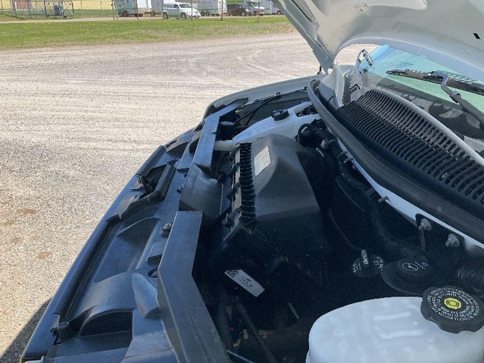 Light Duty Box Truck-Light and Medium Duty Trucks-GMC-2022-Savana G33903-Brooklyn Park-MN-46,797\n\t\tmiles-$ 41,500 - Image 24