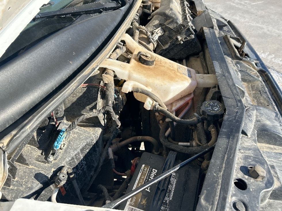 Light Duty Box Truck-Light and Medium Duty Trucks-GMC-2022-Savana G33903-Brooklyn Park-MN-58,321\n\t\tmiles-$ 43,000 - Image 23