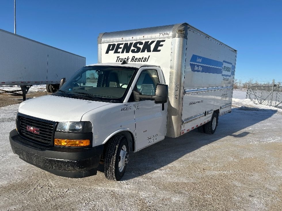 Light Duty Box Truck-Light and Medium Duty Trucks-GMC-2022-Savana G33903-Brooklyn Park-MN-58,321\n\t\tmiles-$ 43,000 - Image 3