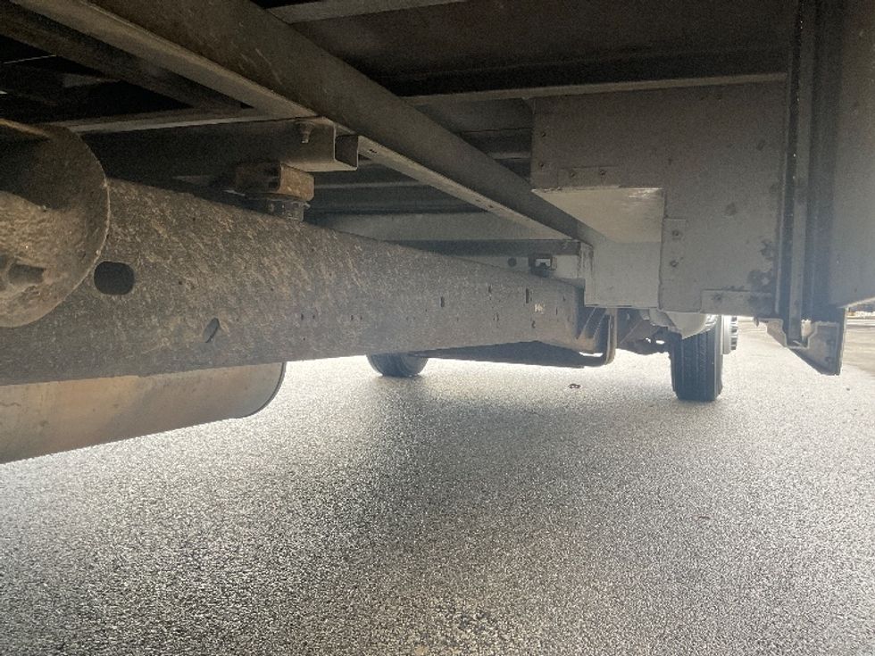 Light Duty Box Truck-Light and Medium Duty Trucks-GMC-2022-Savana G33903-Burlington-NJ-58,300\n\t\tmiles-$ 38,250 - Image 14
