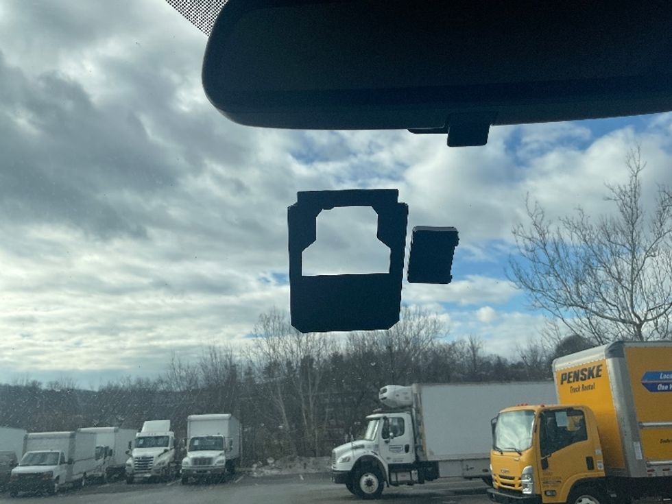 Light Duty Box Truck-Light and Medium Duty Trucks-GMC-2022-Savana G33903-Burlington-NJ-58,300\n\t\tmiles-$ 38,250 - Image 26