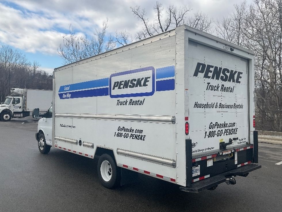 Light Duty Box Truck-Light and Medium Duty Trucks-GMC-2022-Savana G33903-Burlington-NJ-58,300\n\t\tmiles-$ 38,250 - Image 6