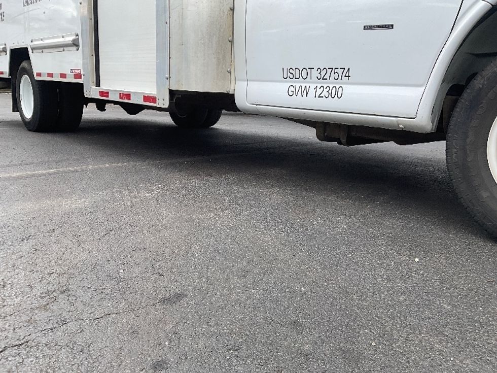 Light Duty Box Truck-Light and Medium Duty Trucks-GMC-2022-Savana G33903-Capitol Heights-MD-24,162\n\t\tmiles-$ 45,000 - Image 14