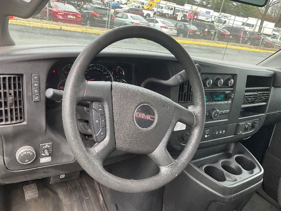 Light Duty Box Truck-Light and Medium Duty Trucks-GMC-2022-Savana G33903-Capitol Heights-MD-24,162\n\t\tmiles-$ 45,000 - Image 18